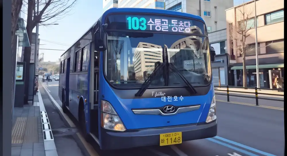 단지 앞 버스정류장 10개 노선
